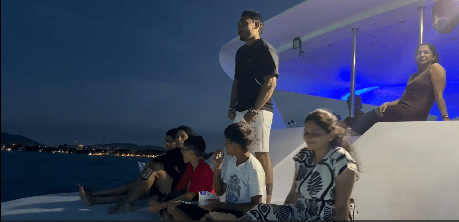 EXPLORE DESTINATION - 6